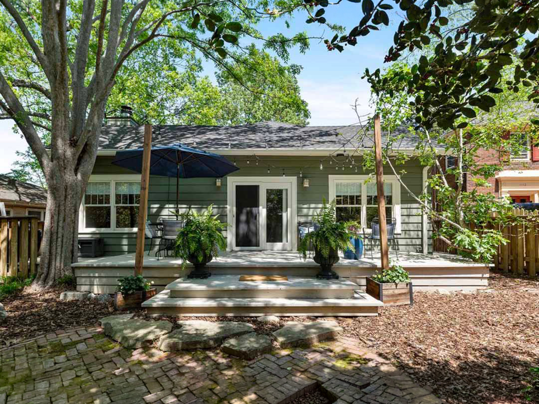 Austin Ave Front of House New